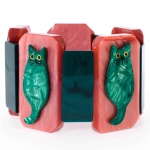 bracelet chaton vert sur rose