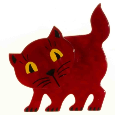 broche chat ebahi rouge