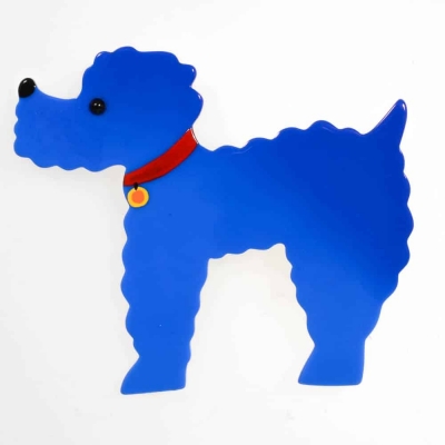 broche chien caniche bleu