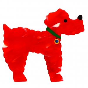 Chien caniche rouge flamme