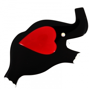 elephant coeur noir et rouge